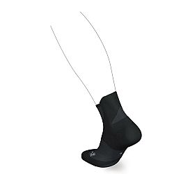KIPRUN Bežecké ponožky RUN900 Strap hrubé čierne šedá 45-46
