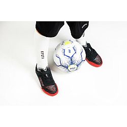 KIPSTA Detská futsalová obuv Ginka 500 čierno-červená šedá 33