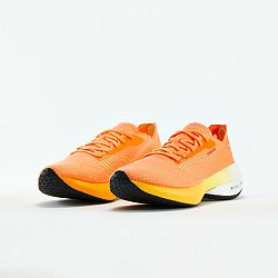Pánska bežecká obuv Kiprun KD900 oranžová oranžová 45